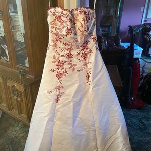 David bridals wedding dress